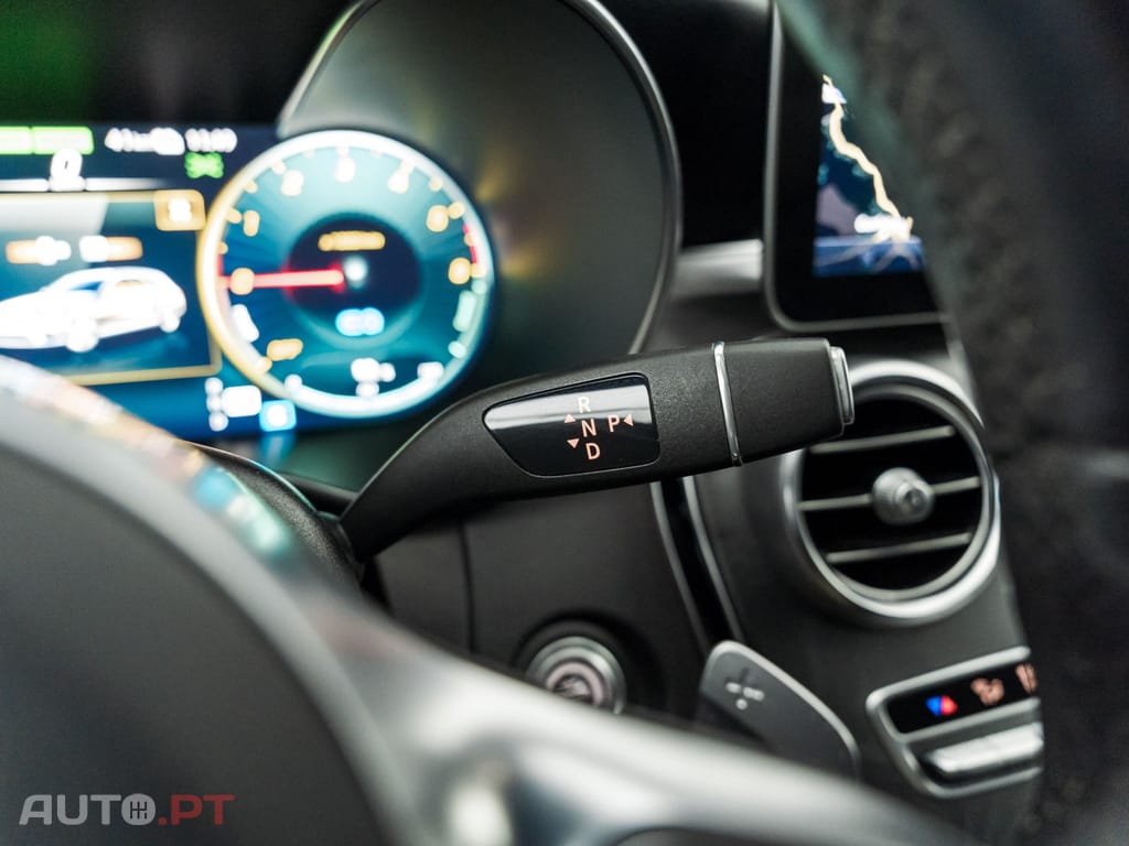 Mercedes-Benz C 300 de AMG Line
