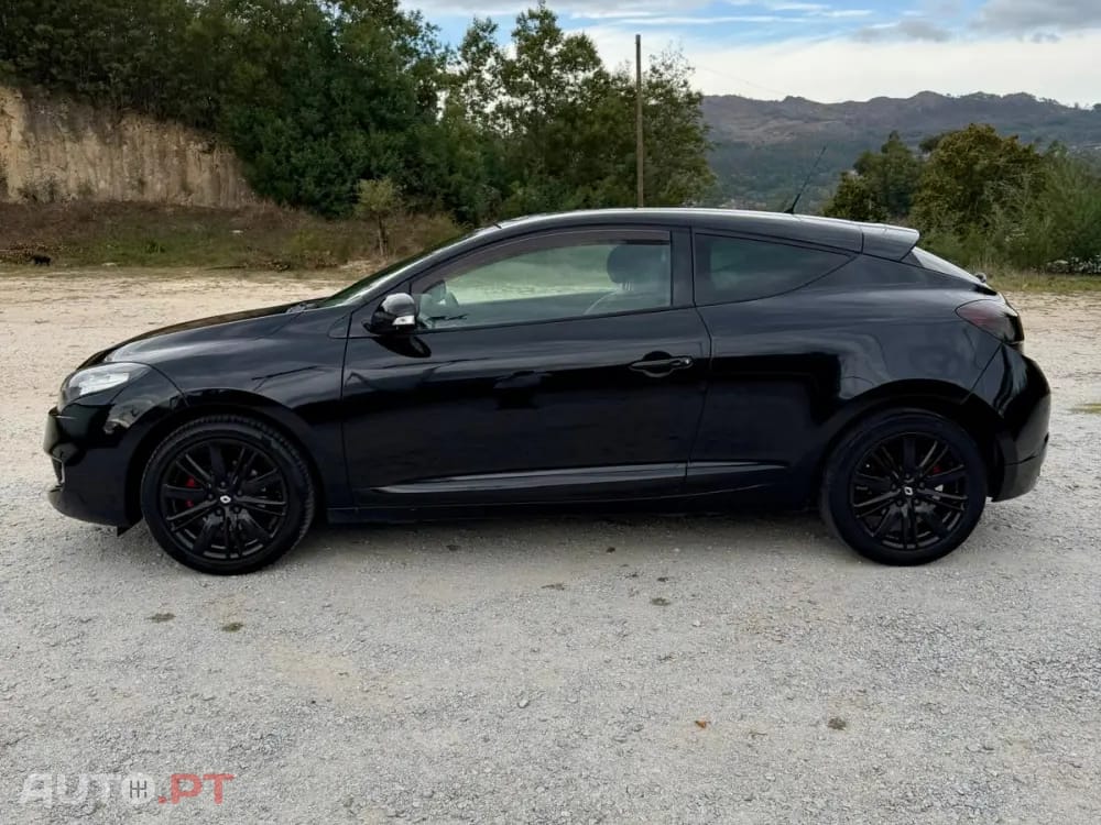 Renault Mégane Coupe 1.5 dCi Bose Edition CO2 Champion