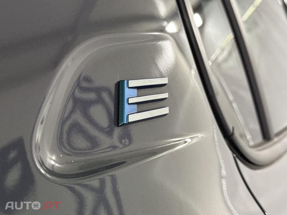 Peugeot E-208 51 kWh Allure