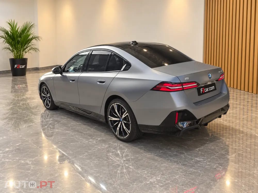 BMW i5 xDrive40 Pack Desportivo M Pro