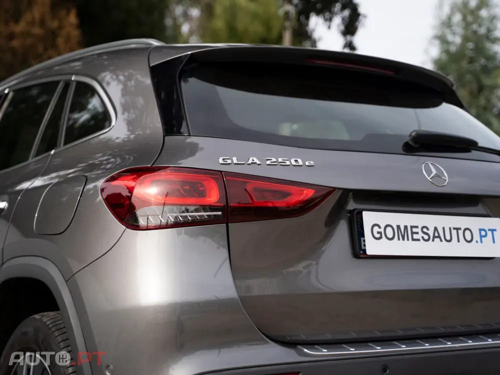 Mercedes-Benz GLA 250 e AMG Line