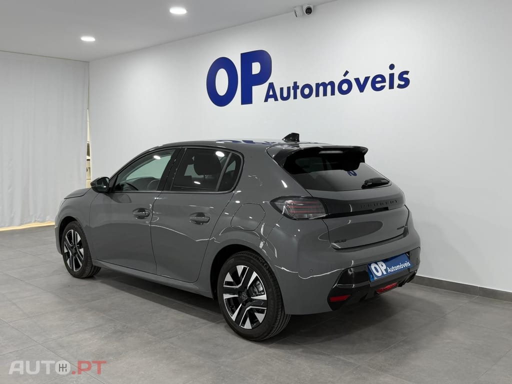 Peugeot 208 1.2 Hybrid Allure e-DCS6