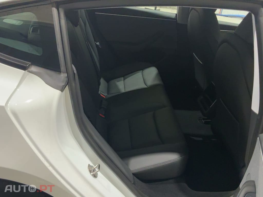 Tesla Model 3 Tração Traseira Premium