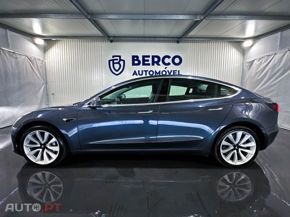 Tesla Model 3 Long-Range Dual Motor AWD