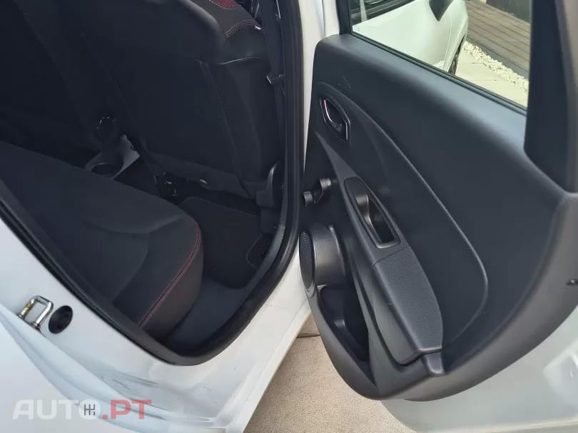 Renault Clio Sport Tourer 0.9 TCE