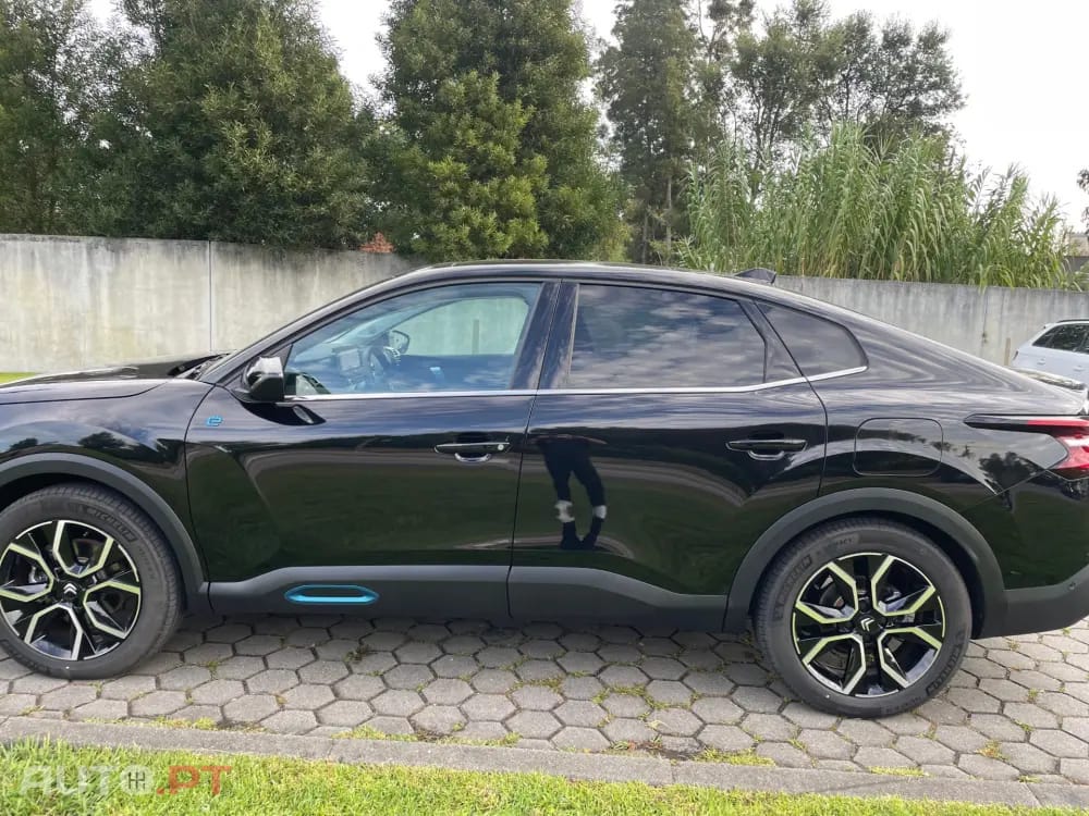 Citroen e-C4 X 50 kWh Shine Pack