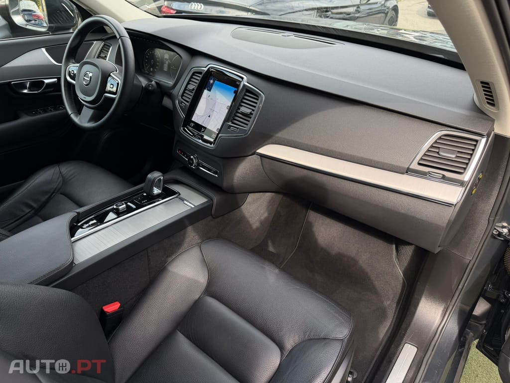 Volvo XC90 2.0 T8 PHEV Inscription Expression AWD