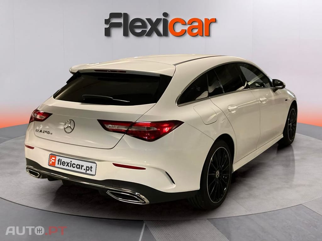 Mercedes-Benz CLA 250 e Shooting Brake AMG Line