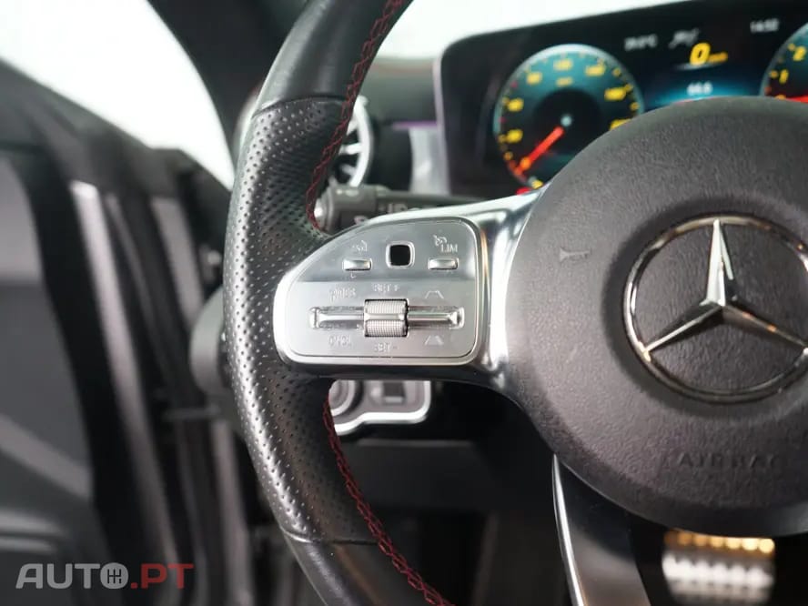 Mercedes-Benz CLA 250 e AMG Line
