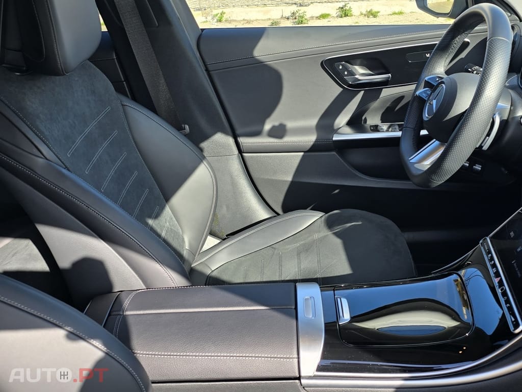 Mercedes-Benz C 300 e AMG Line