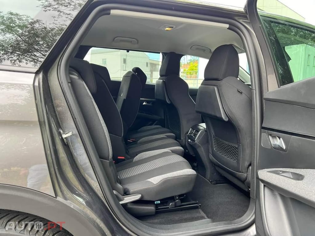 Peugeot 5008 1.2 PureTech Active Pack