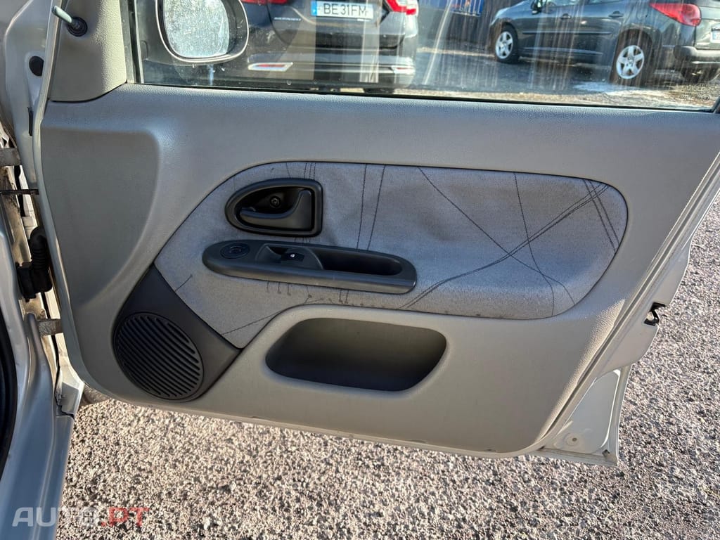 Renault Clio 1.2 Authentique