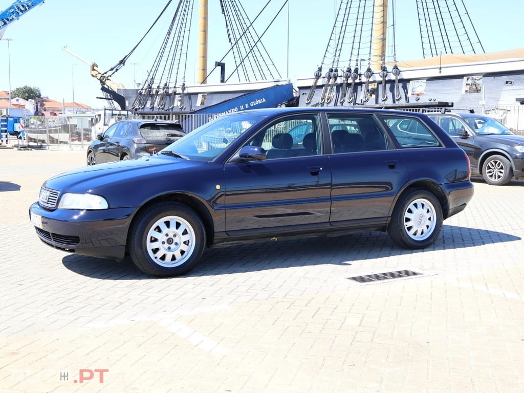 Audi A4 Avant 1.9 TDI Attraction