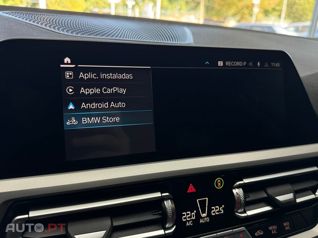 BMW 320 e Touring Auto