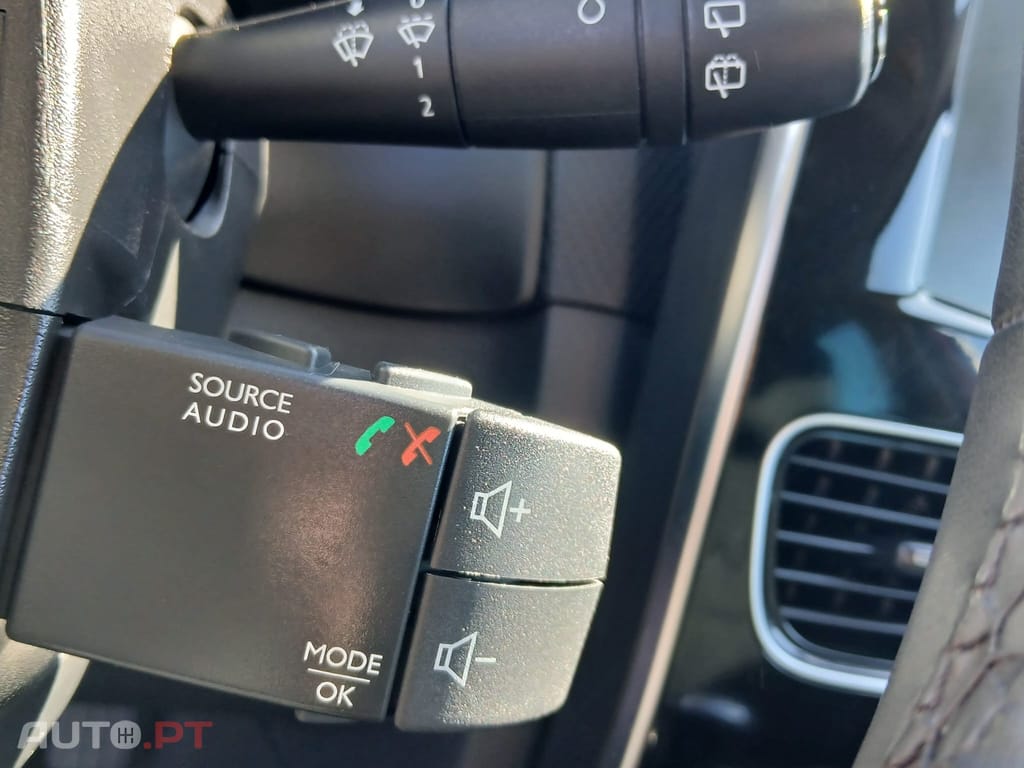 Renault Clio 0.9 TCe Limited Bi-Fuel