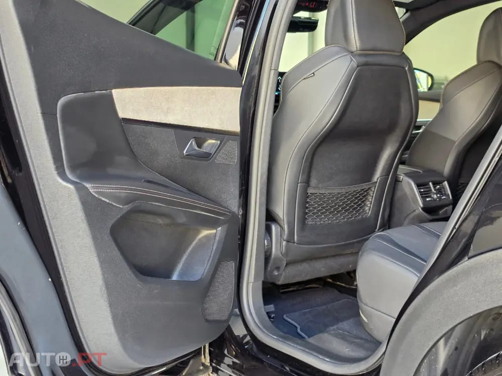 Peugeot 3008 1.6 Hybrid GT Pack e-EAT8