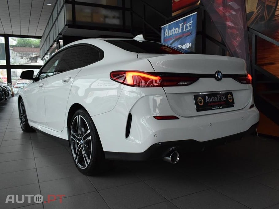 BMW 216 d Pack Desportivo M