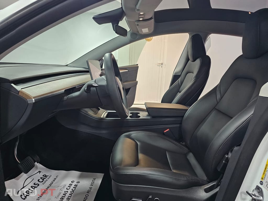 Tesla Model Y Tração Traseira