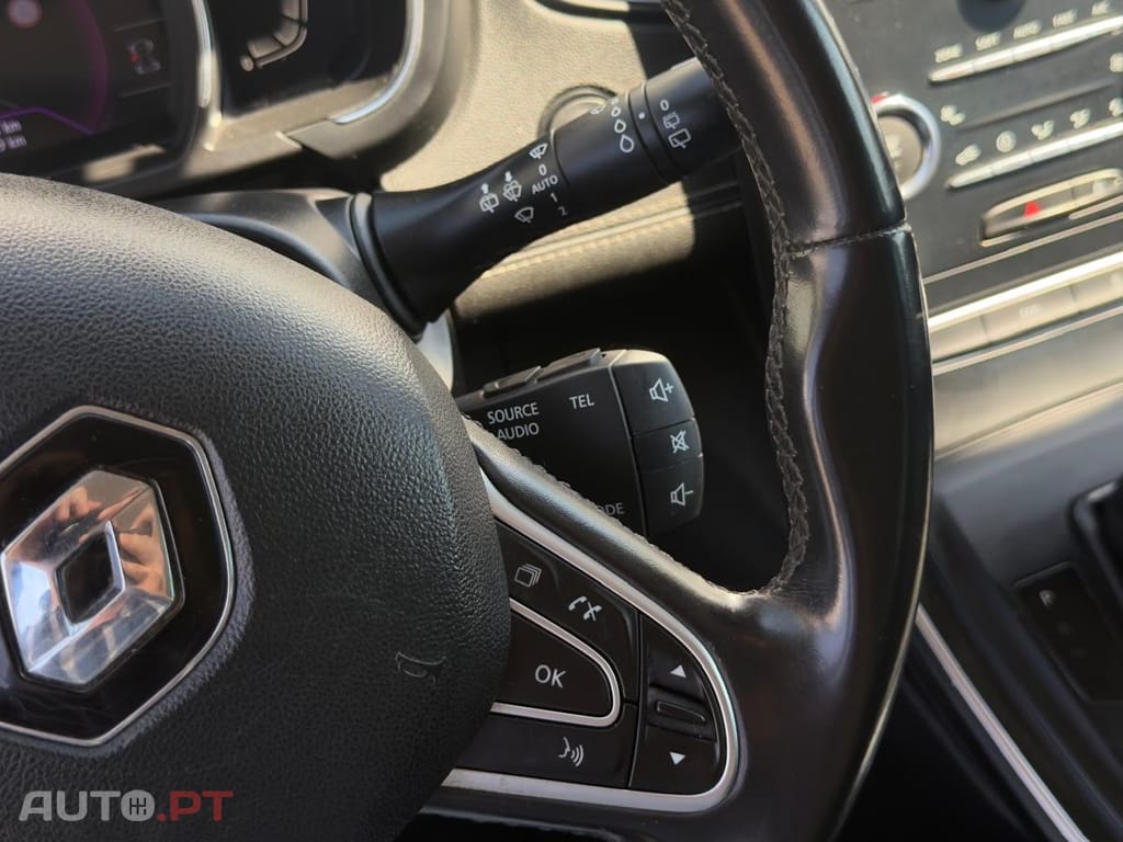 Renault Scénic 7 LUGARES