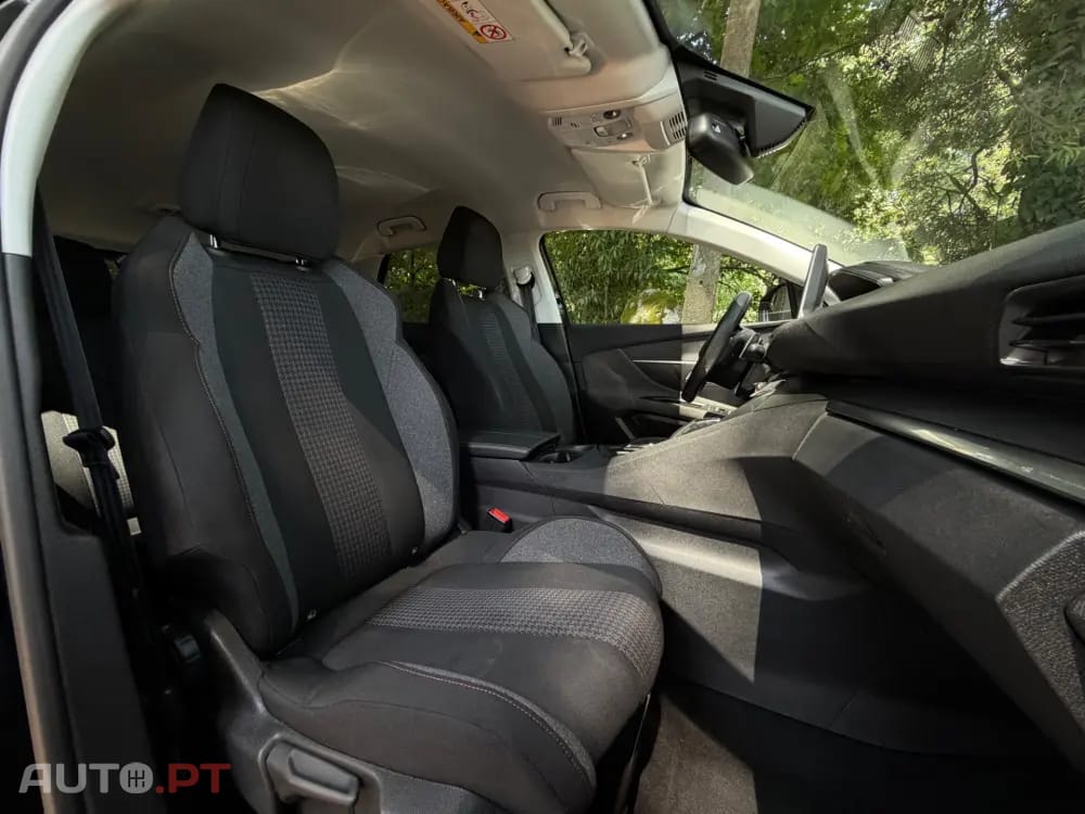 Peugeot 3008 1.2 PureTech Allure Pack EAT8