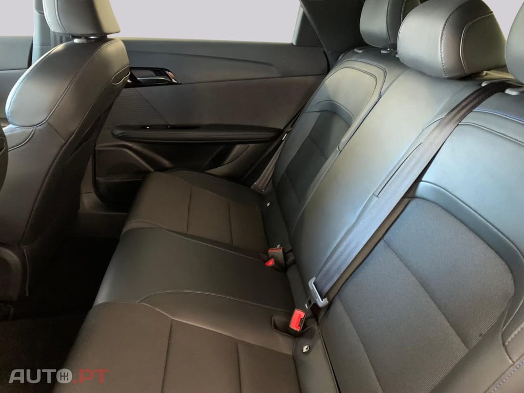 MG MG4 Maximal 64kWh Luxury I.V.A DEDUTIVEL