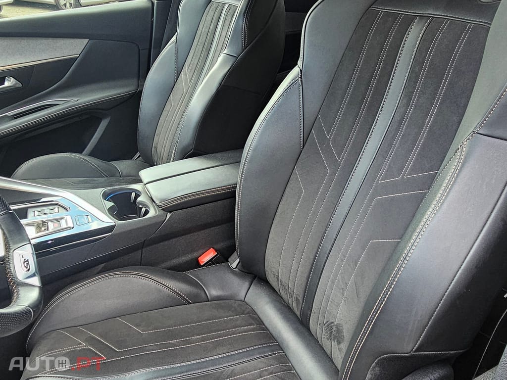 Peugeot 3008 1.6 hybrid4 300cv GT-LINE