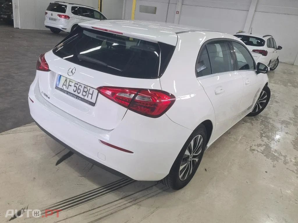 Mercedes-Benz A 180 d Business Solutions