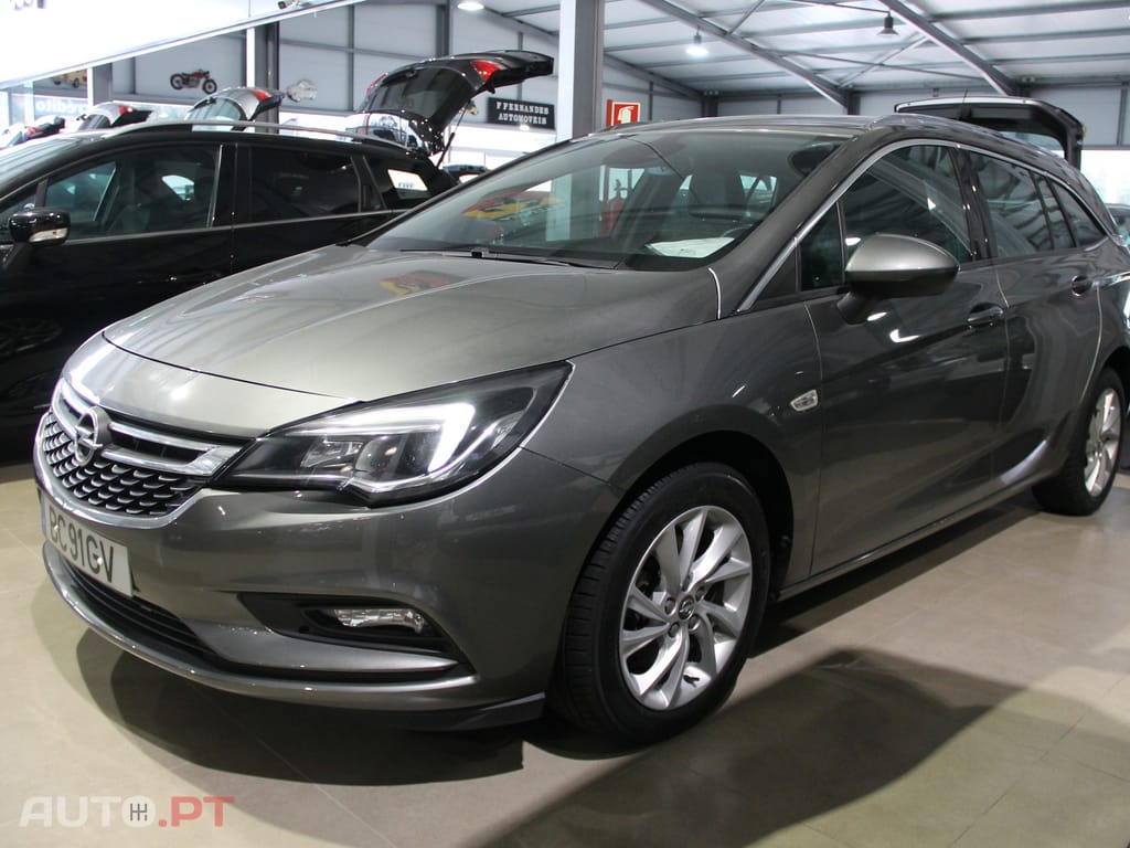 Opel Astra Sports Tourer Business