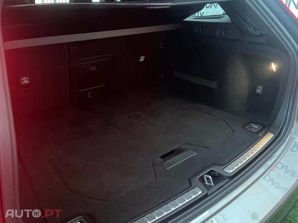 Volvo V60 T8 R-Design Full Extras