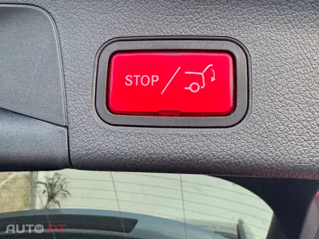 Mercedes-Benz EQA 250 AMG Line IVA Dedutível