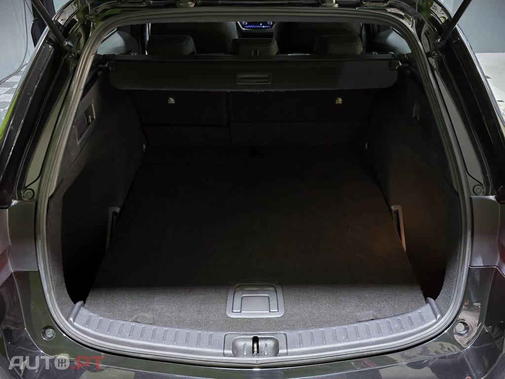 Toyota Corolla 1.8 Hybrid Comfort+P.Sport