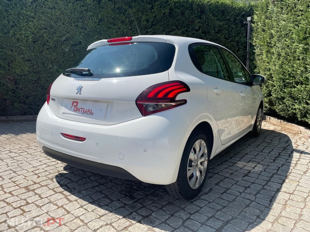 Peugeot 208 1.5 BlueHDi Active