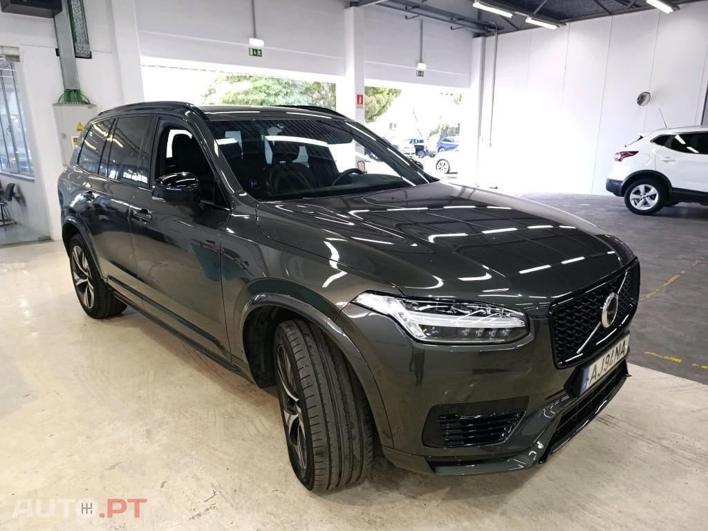 Volvo XC90 2.0 T8 PHEV R-Design AWD