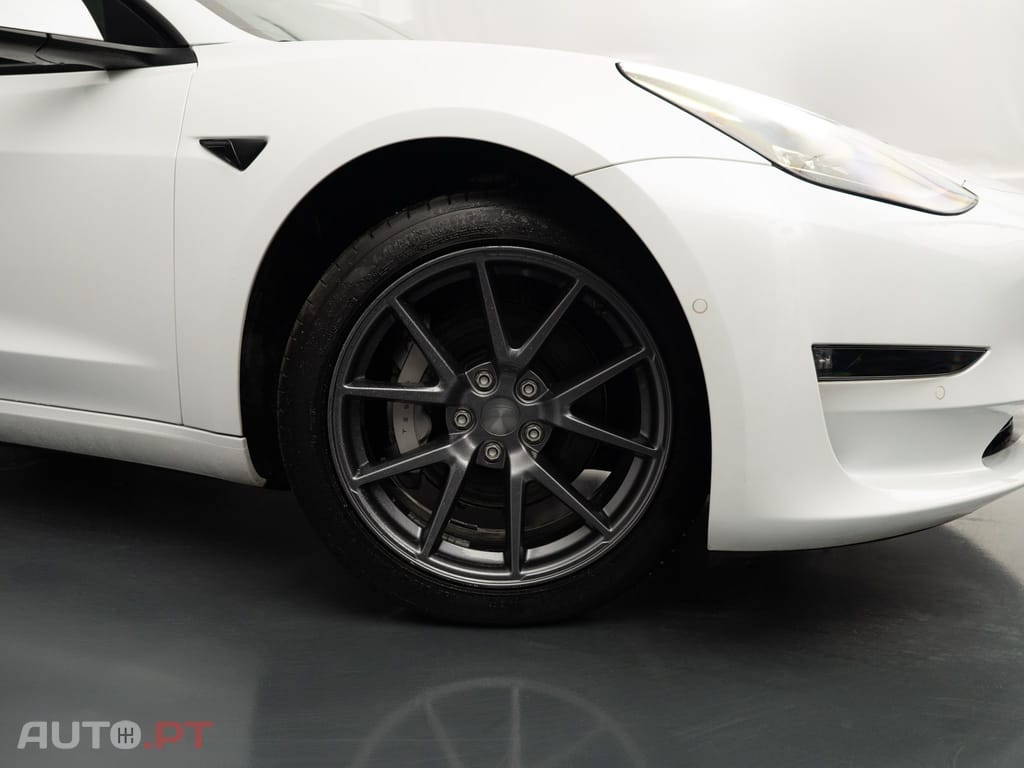 Tesla Model 3 Long Range Tração Integral