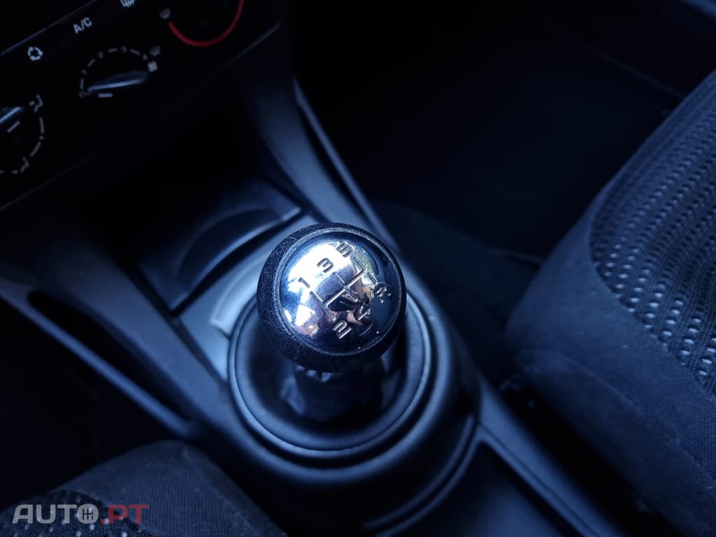 Citroen C4 1.4 16V SX
