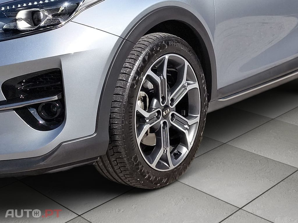 Kia Xceed 1.6 CRDi MHEV Tech