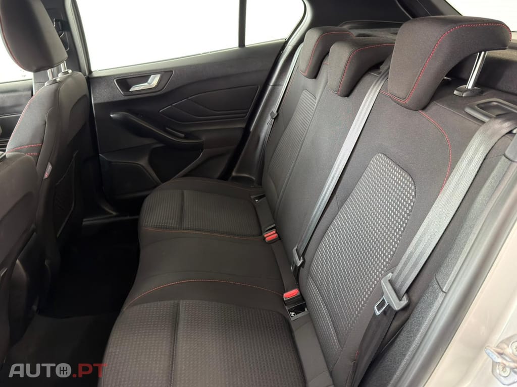 Ford Focus 1.0 EcoBoost ST-Line