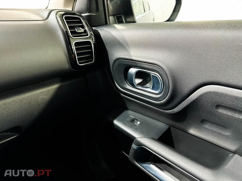 Citroen C5 Aircross 1.6 Hybrid Shine Pack e-EAT8