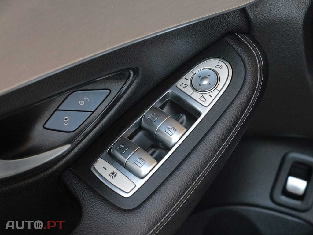 Mercedes-Benz C 300 de AMG Line