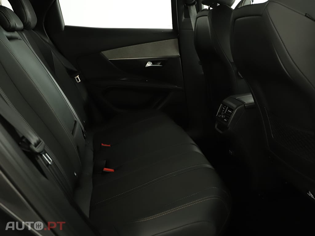 Peugeot 3008 3008 1.2 PureTech GT EAT8