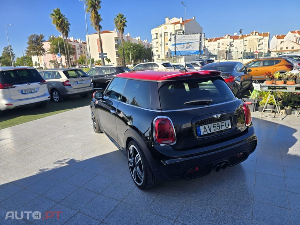 MINI Cooper John Cooper Works Aut.
