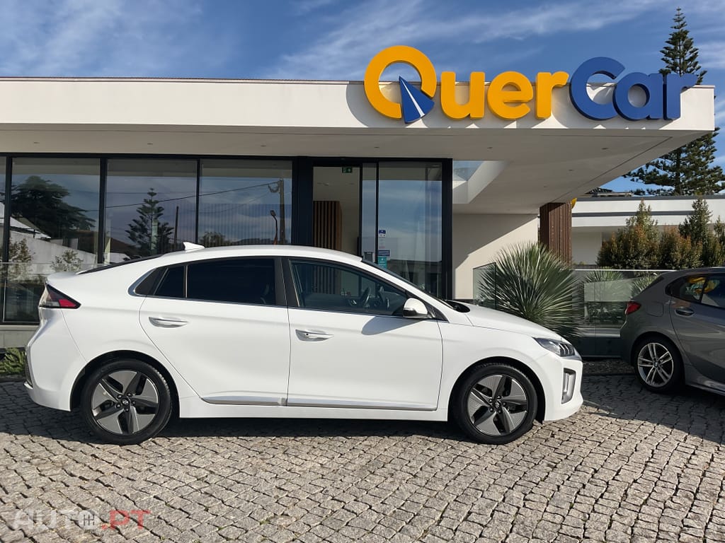 Hyundai Ioniq 1.6 GDI HEV