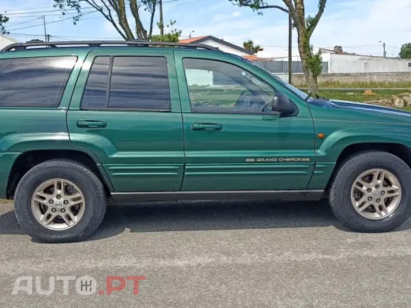 Jeep Grand Cherokee 4.0 Official