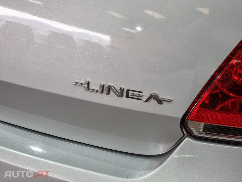 Fiat Linea 1.3 M-Jet Emotion Dualogic