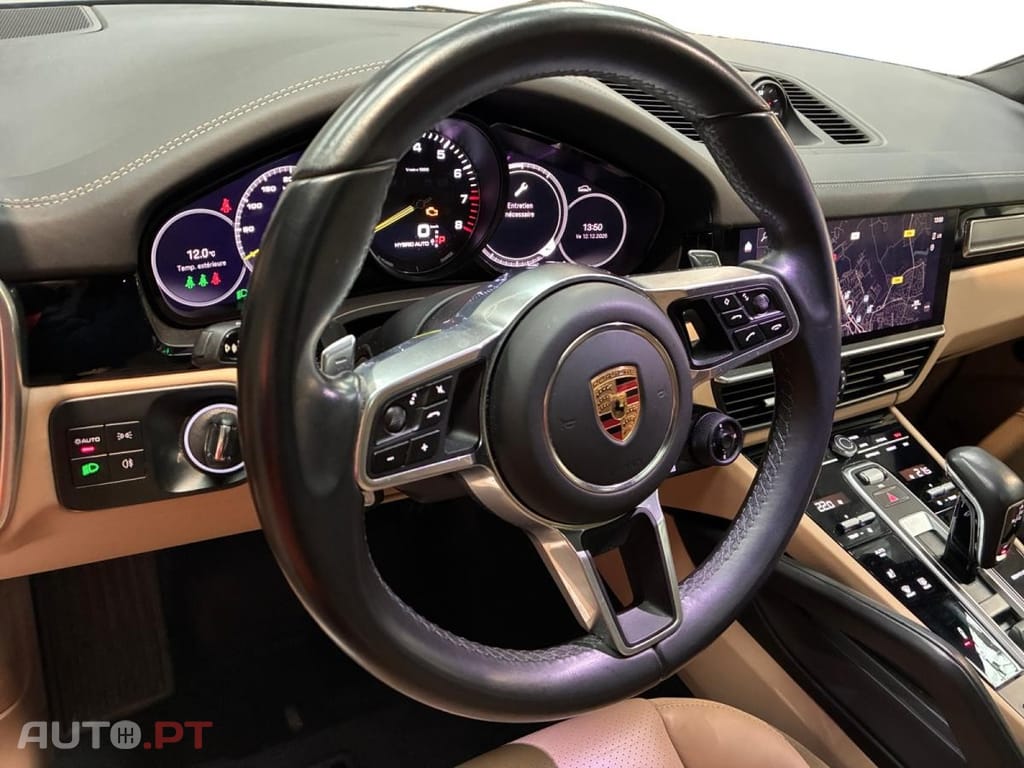 Porsche Cayenne E-Hybrid Tiptronic Platinum Edition