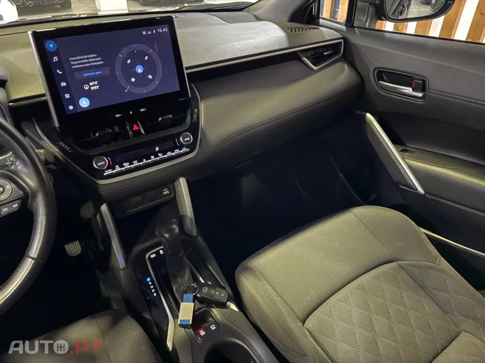 Toyota Corolla Cross exclusive
