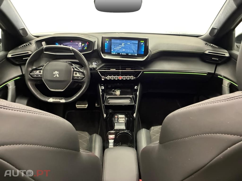 Peugeot E-2008 50 kWh GT Pack