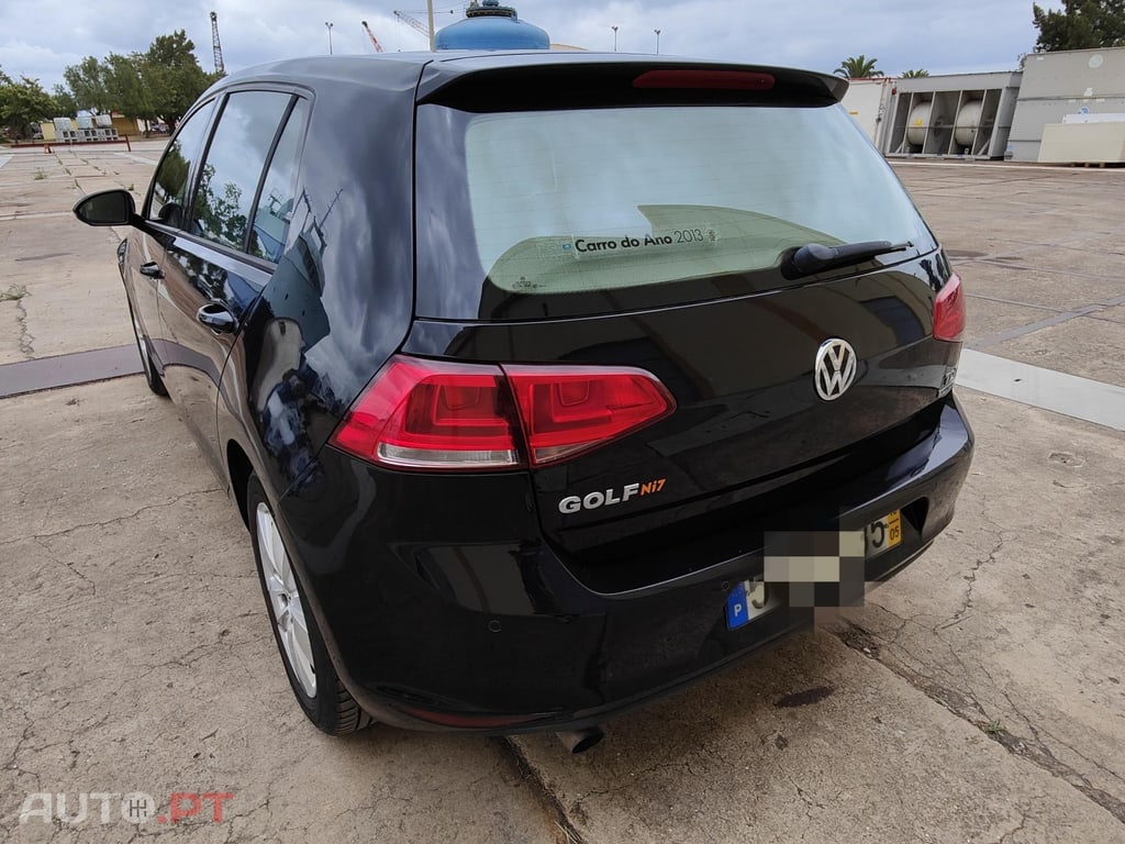 Volkswagen Golf 1.6 TDI Bluemotion