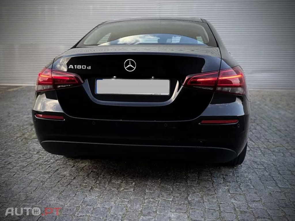 Mercedes-Benz A 180 d Style Plus Aut.
