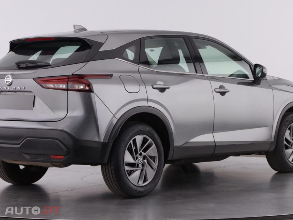 Nissan Qashqai 1.3 DIG-T N-Connecta Xtronic